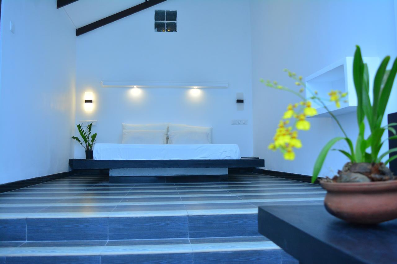 Midigama Holiday Inn Екстер'єр фото